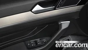 Volkswagen Passat, 2022 — миниатюра 24