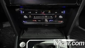 Volkswagen Passat, 2022 — миниатюра 33