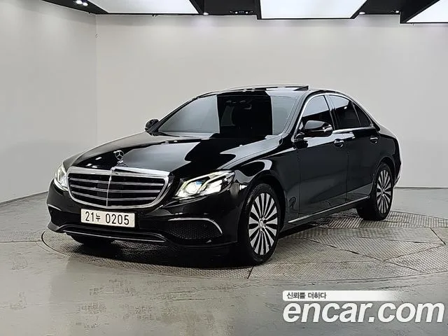 Mercedes-Benz E-Class, 2016 — фото автомобиля из Кореи