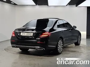 Mercedes-Benz E-Class, 2016 — миниатюра 4