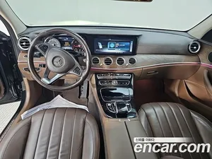 Mercedes-Benz E-Class, 2016 — миниатюра 5