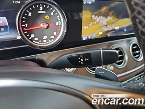 Mercedes-Benz E-Class, 2016 — миниатюра 8