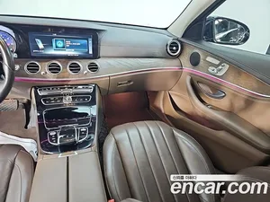 Mercedes-Benz E-Class, 2016 — миниатюра 10