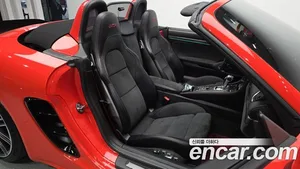 Porsche 718, 2020 — миниатюра 16
