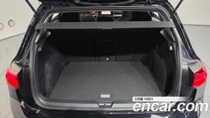 Volkswagen Golf, 2023 — миниатюра 20