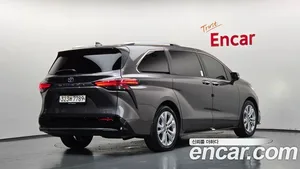 Toyota Sienna, 2022 — миниатюра 2