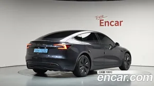 Tesla Model 3, 2024 — миниатюра 1