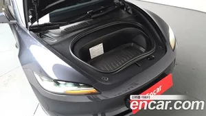 Tesla Model 3, 2024 — миниатюра 5