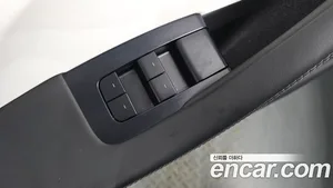 Tesla Model 3, 2024 — миниатюра 26