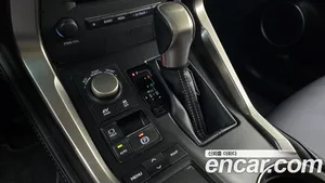Lexus NX, 2017 — миниатюра 11