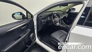 Lexus NX, 2017 — миниатюра 16