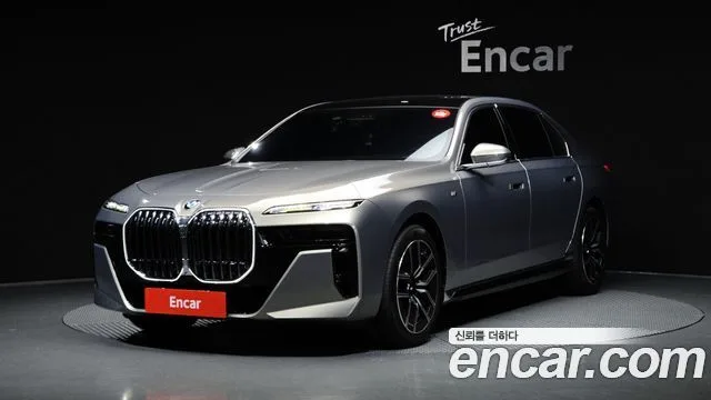 BMW 7-Series, 2023 — фото автомобиля из Кореи