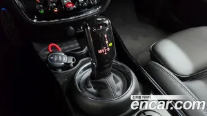 Mini Clubman, 2020 — миниатюра 12