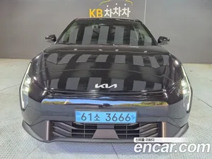 Kia EV4, 2025 — миниатюра 1