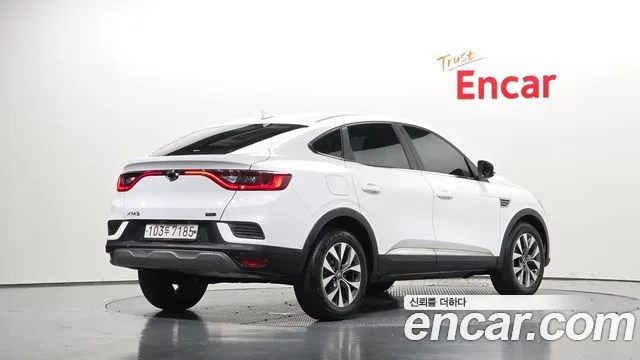 Renault XM3, 2020 — фото автомобиля из Кореи