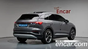 Audi Q4 e-tron, 2022 — миниатюра 1