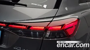 Audi Q4 e-tron, 2022 — миниатюра 8
