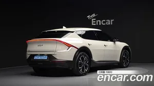 Kia EV6, 2023 — миниатюра 1