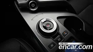 Kia EV6, 2023 — миниатюра 11