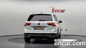 Volkswagen Tiguan, 2022 — миниатюра 4