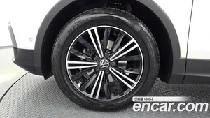 Volkswagen Tiguan, 2022 — миниатюра 5