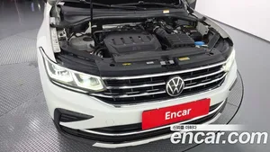 Volkswagen Tiguan, 2022 — миниатюра 6