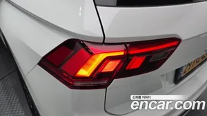 Volkswagen Tiguan, 2022 — миниатюра 9