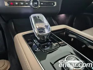 Volvo XC90, 2025 — миниатюра 13