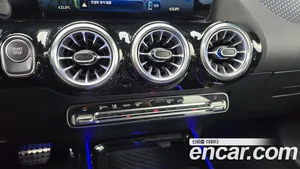 Mercedes-Benz EQA, 2024 — миниатюра 27