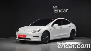 Tesla Model 3, 2020 — миниатюра 1