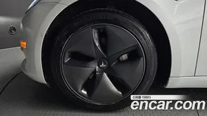 Tesla Model 3, 2020 — миниатюра 5