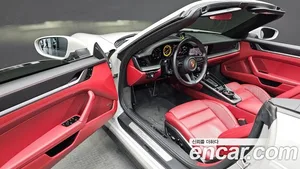 Porsche 911, 2021 — миниатюра 12