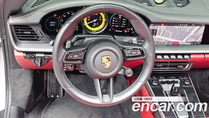 Porsche 911, 2021 — миниатюра 13
