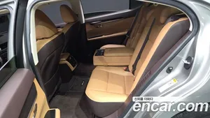 Lexus ES, 2018 — миниатюра 12