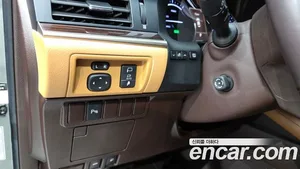 Lexus ES, 2018 — миниатюра 19