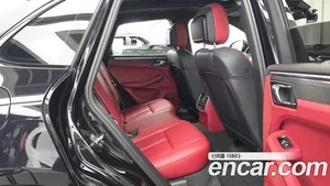 Porsche Macan, 2023 — миниатюра 18