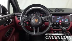 Porsche Macan, 2023 — миниатюра 19