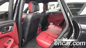 Porsche Macan, 2023 — миниатюра 16