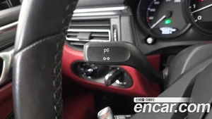 Porsche Macan, 2023 — миниатюра 28