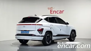 Hyundai Kona, 2023 — миниатюра 1