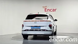 Hyundai Kona, 2023 — миниатюра 3