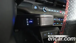 Hyundai Kona, 2023 — миниатюра 11