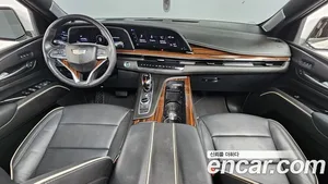 Cadillac Escalade, 2021 — миниатюра 10