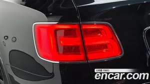 Bentley Bentayga, 2018 — миниатюра 9