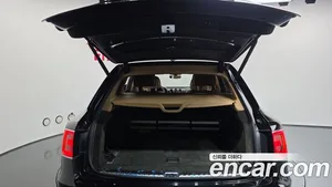 Bentley Bentayga, 2018 — миниатюра 29