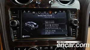 Bentley Bentayga, 2018 — миниатюра 34