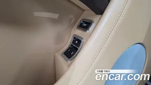 Bentley Bentayga, 2018 — миниатюра 36