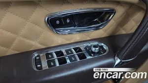 Bentley Bentayga, 2018 — миниатюра 37