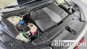 Kia EV6, 2023 — миниатюра 5