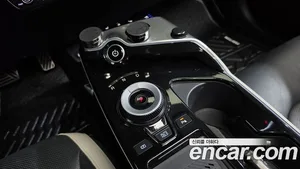 Kia EV6, 2023 — миниатюра 11